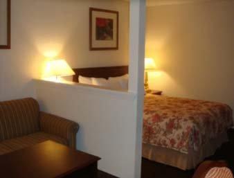 Rodeway Inn مونتغومري المظهر الخارجي الصورة