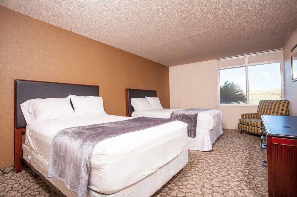 Rodeway Inn مونتغومري المظهر الخارجي الصورة